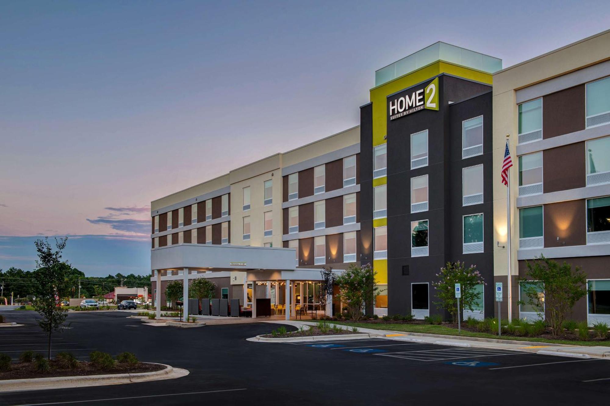 Home2 Suites By Hilton Fayetteville North Екстер'єр фото