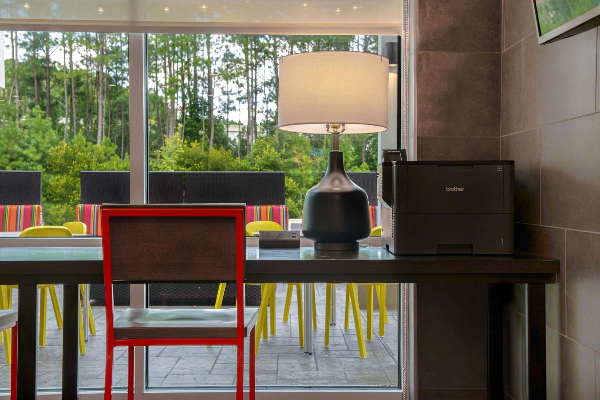 Home2 Suites By Hilton Fayetteville North Екстер'єр фото